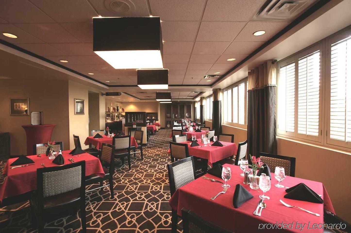 Doubletree By Hilton Dallas Market Center Restaurang bild