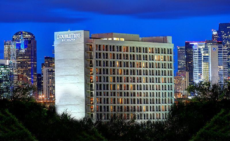 Doubletree By Hilton Dallas Market Center Exteriör bild
